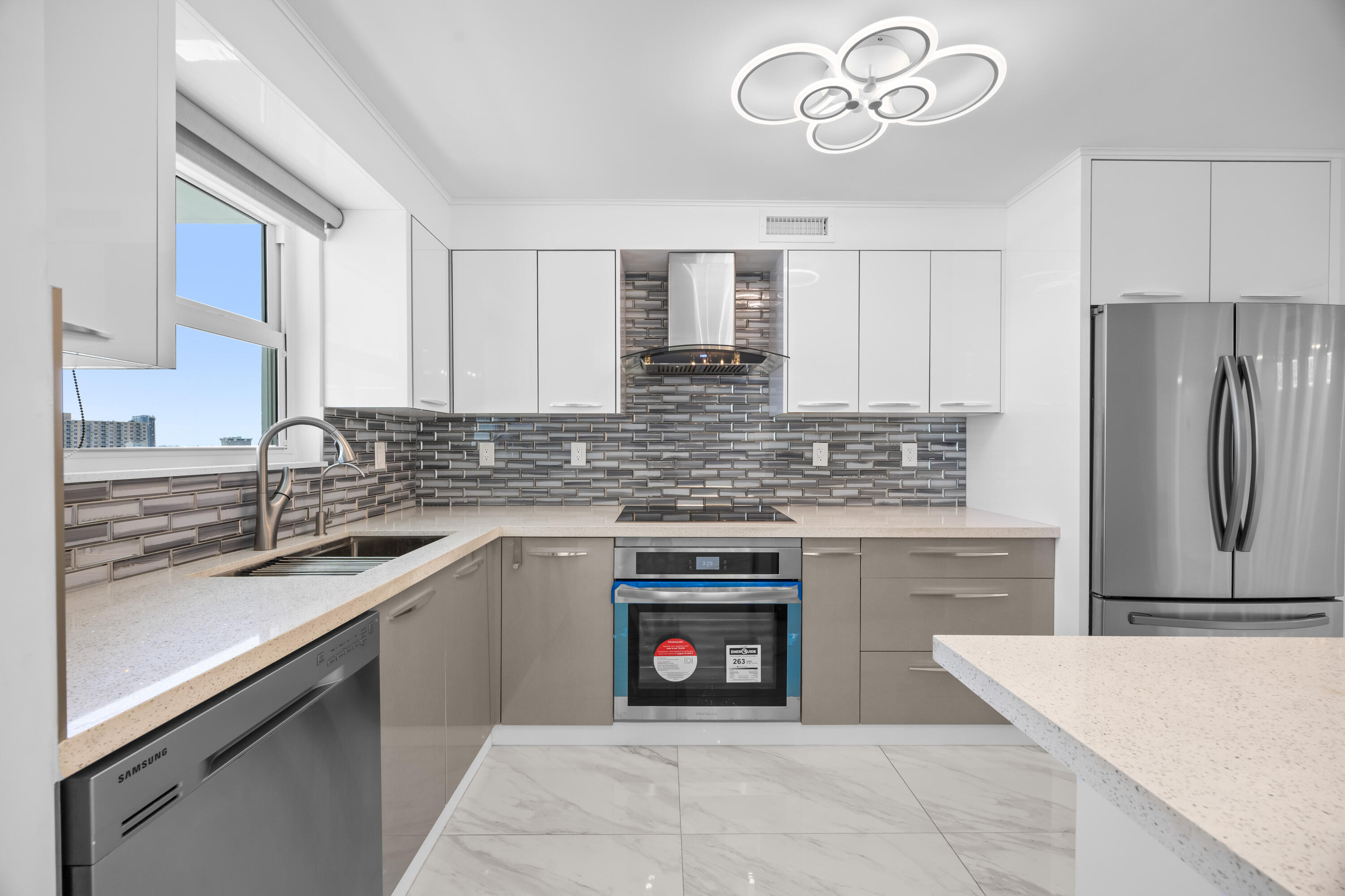 GOLDEN SURF TOWERS CONDO - Residential Lease