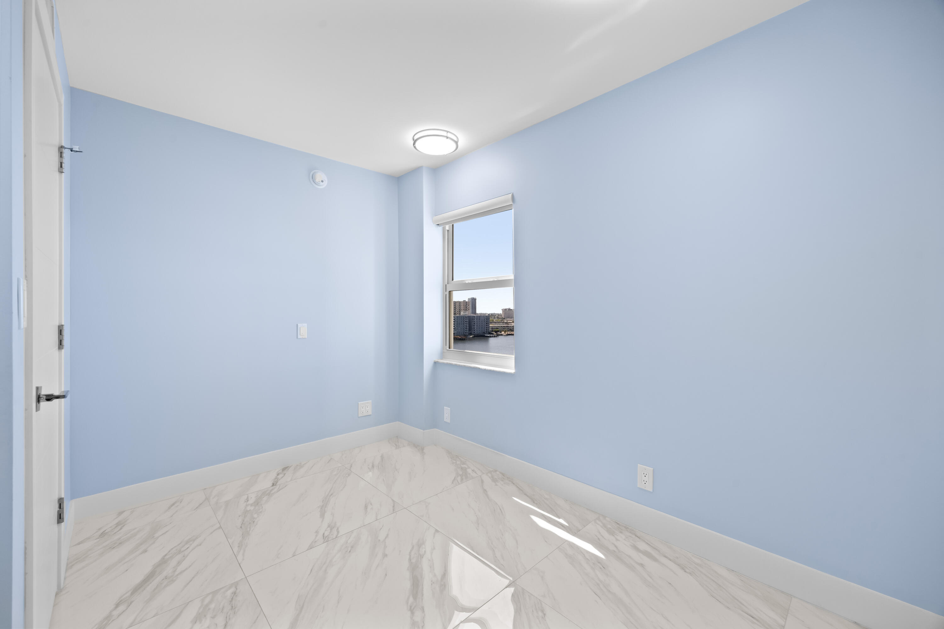 GOLDEN SURF TOWERS CONDO - Residential Lease