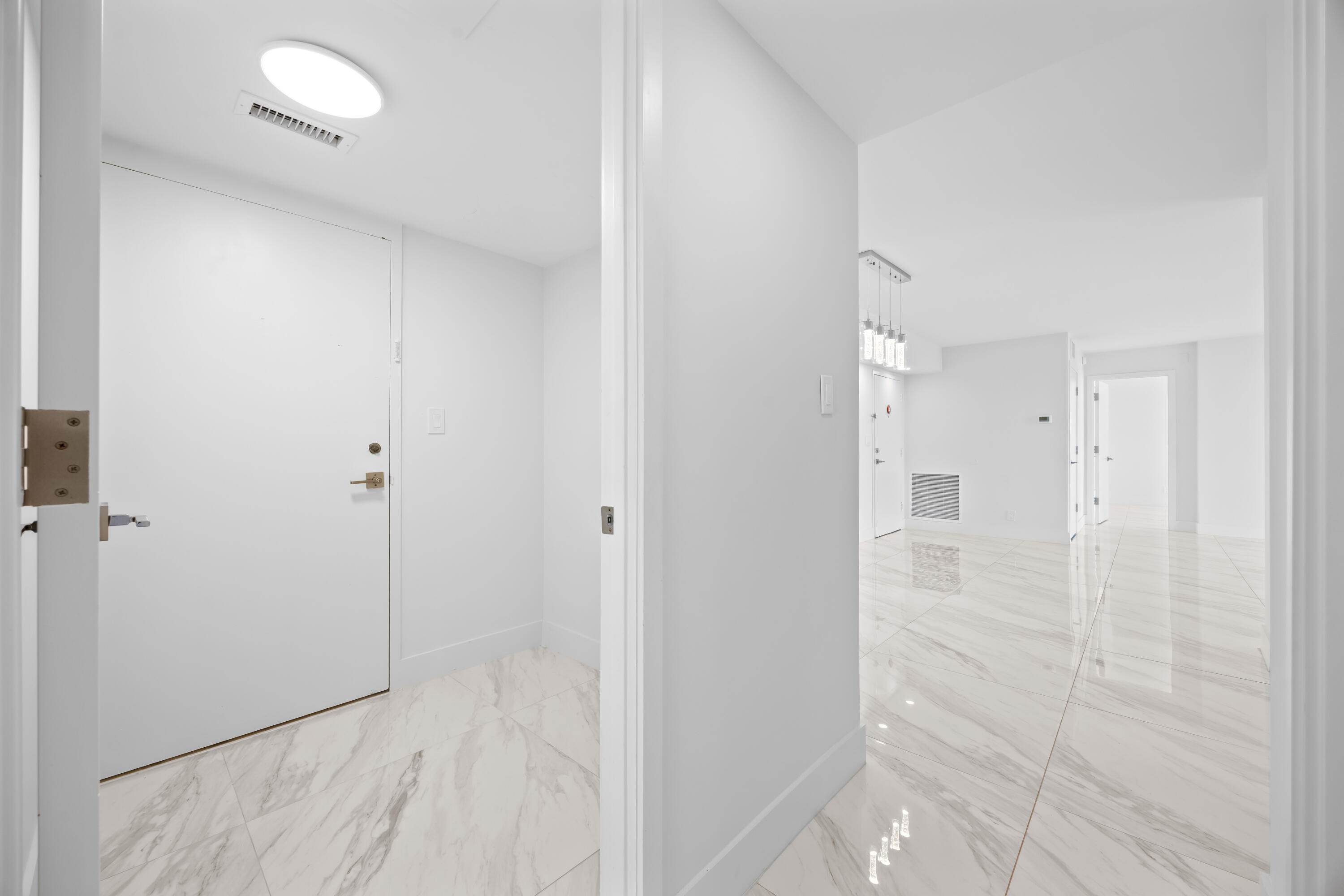 GOLDEN SURF TOWERS CONDO - Residential Lease