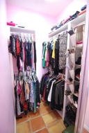 TEQUESTA OAKS - Residential