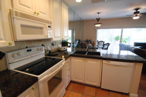 TEQUESTA OAKS - Residential