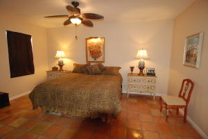 TEQUESTA OAKS - Residential