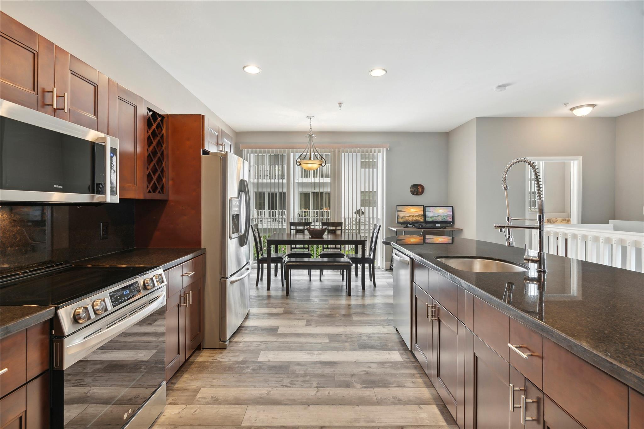 Palm Island Villas - Residential