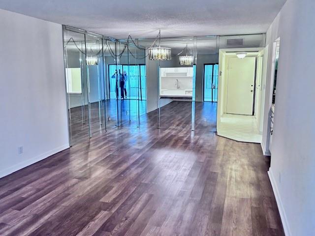 9233 SW 8th St 323