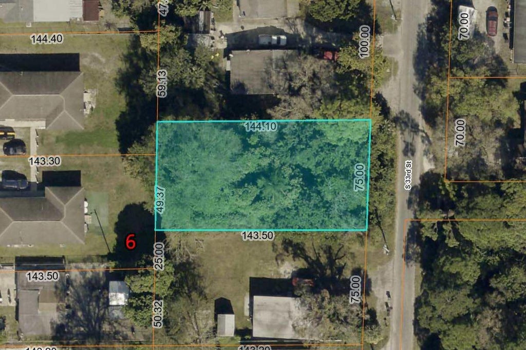 Photo of 2115 S 33rd Street, Fort Pierce, FL 34947 (MLS # B26039362)