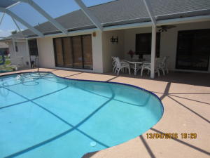 QUEEN'S COVE UNIT 2 - Residential