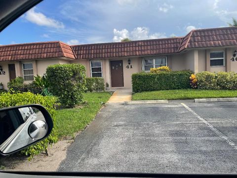 5725 Fernley Drive E 41 West Palm Beach FL 33415