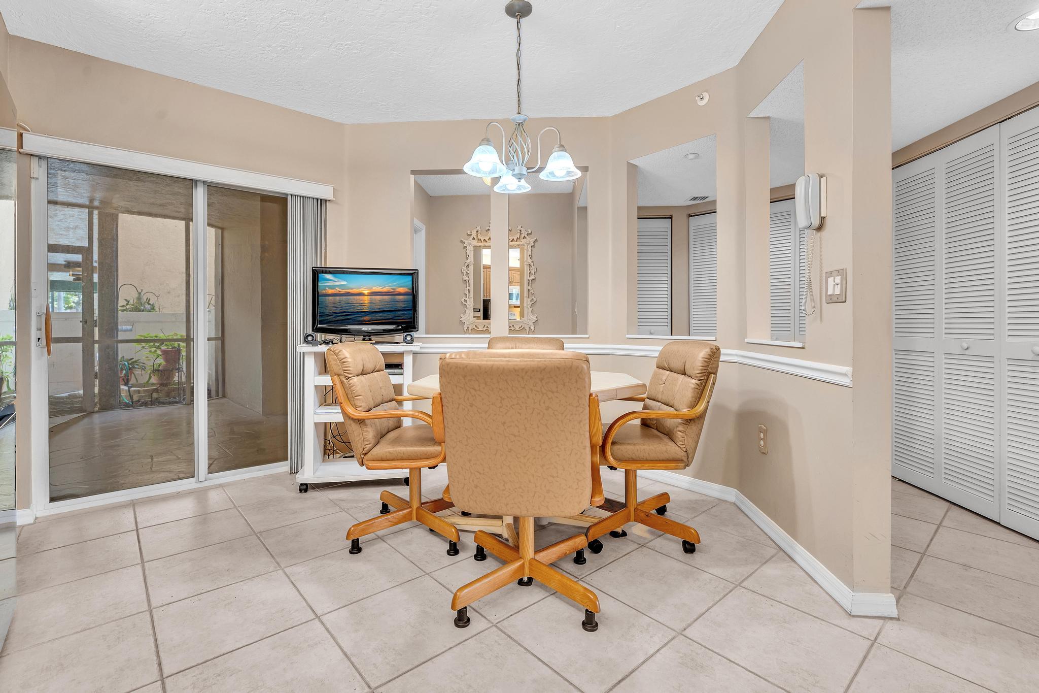 WELDON CONDOMINIUM F - Residential