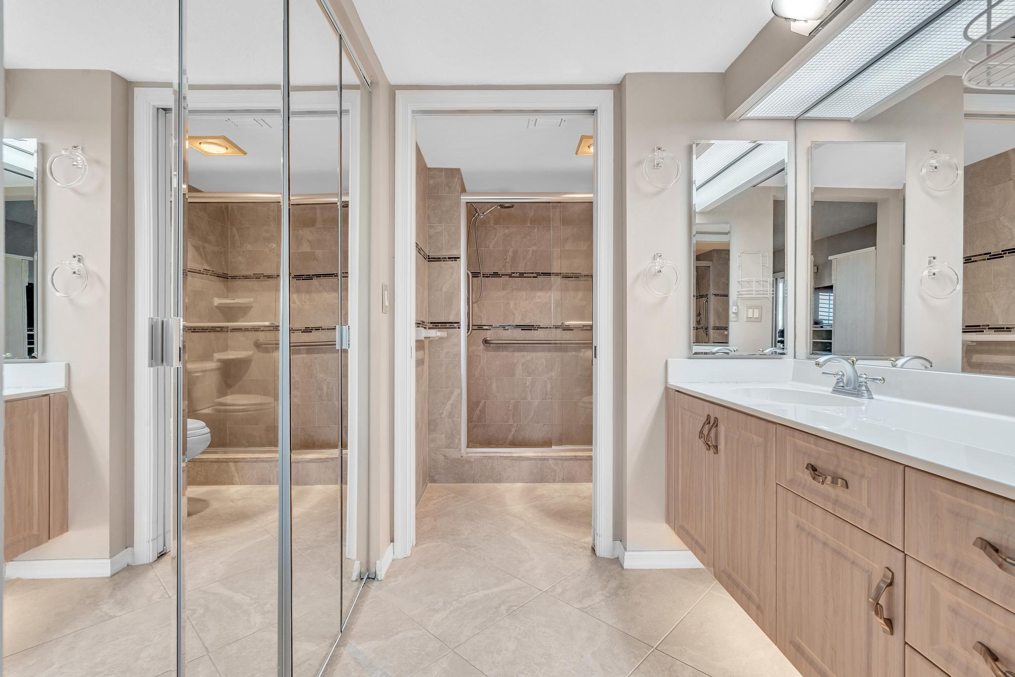 WELDON CONDOMINIUM F - Residential