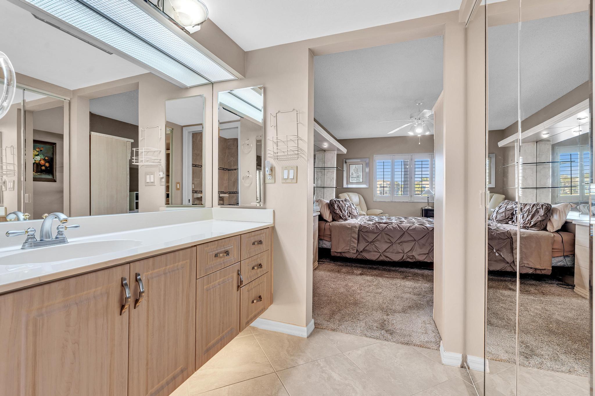 WELDON CONDOMINIUM F - Residential