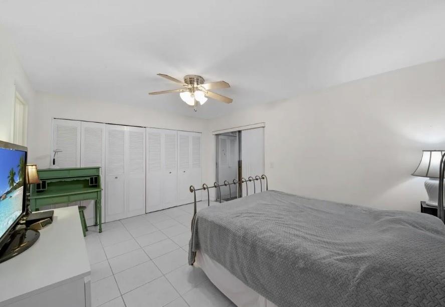 KINGS POINT FLANDERS COND - Residential