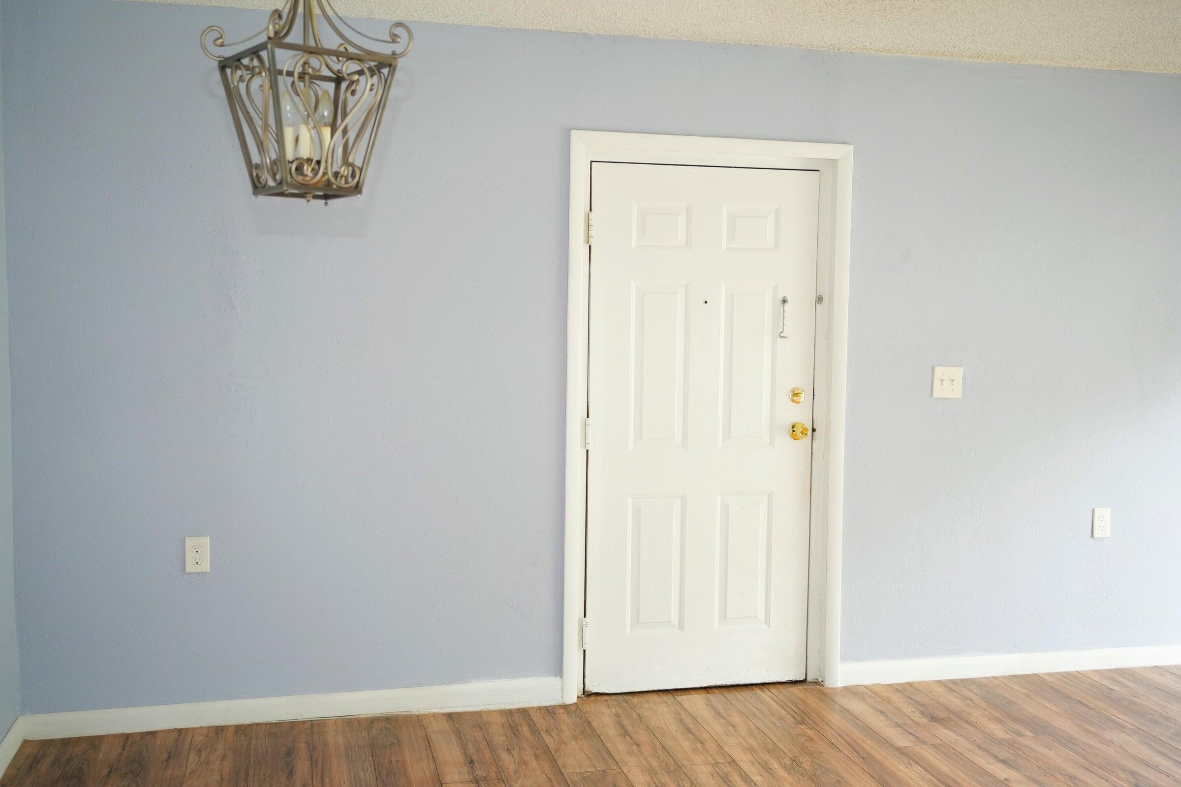 ST ANDREWS PALM BEACH CONDO V - Residential Lease