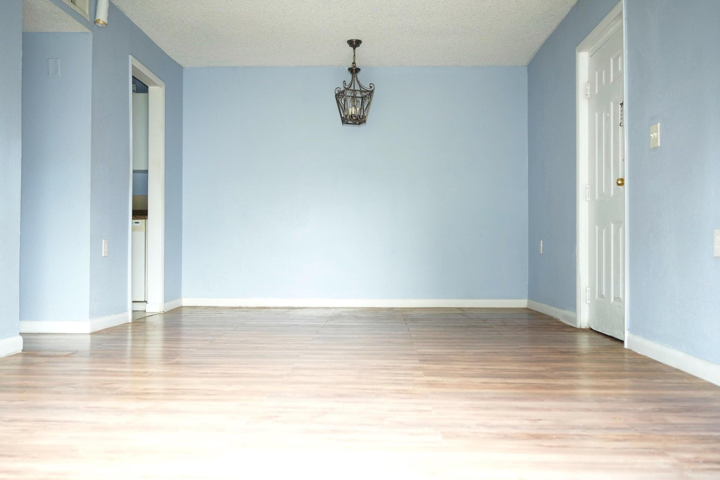 ST ANDREWS PALM BEACH CONDO V - Residential Lease