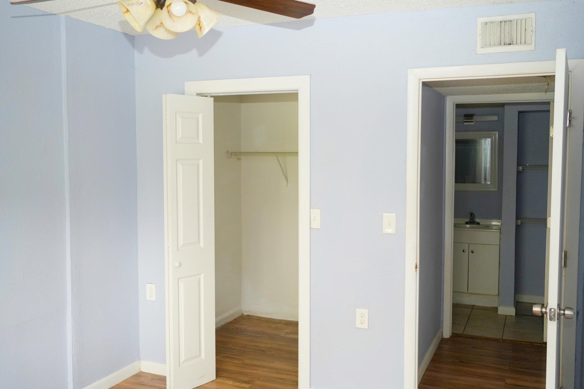 ST ANDREWS PALM BEACH CONDO V - Residential Lease