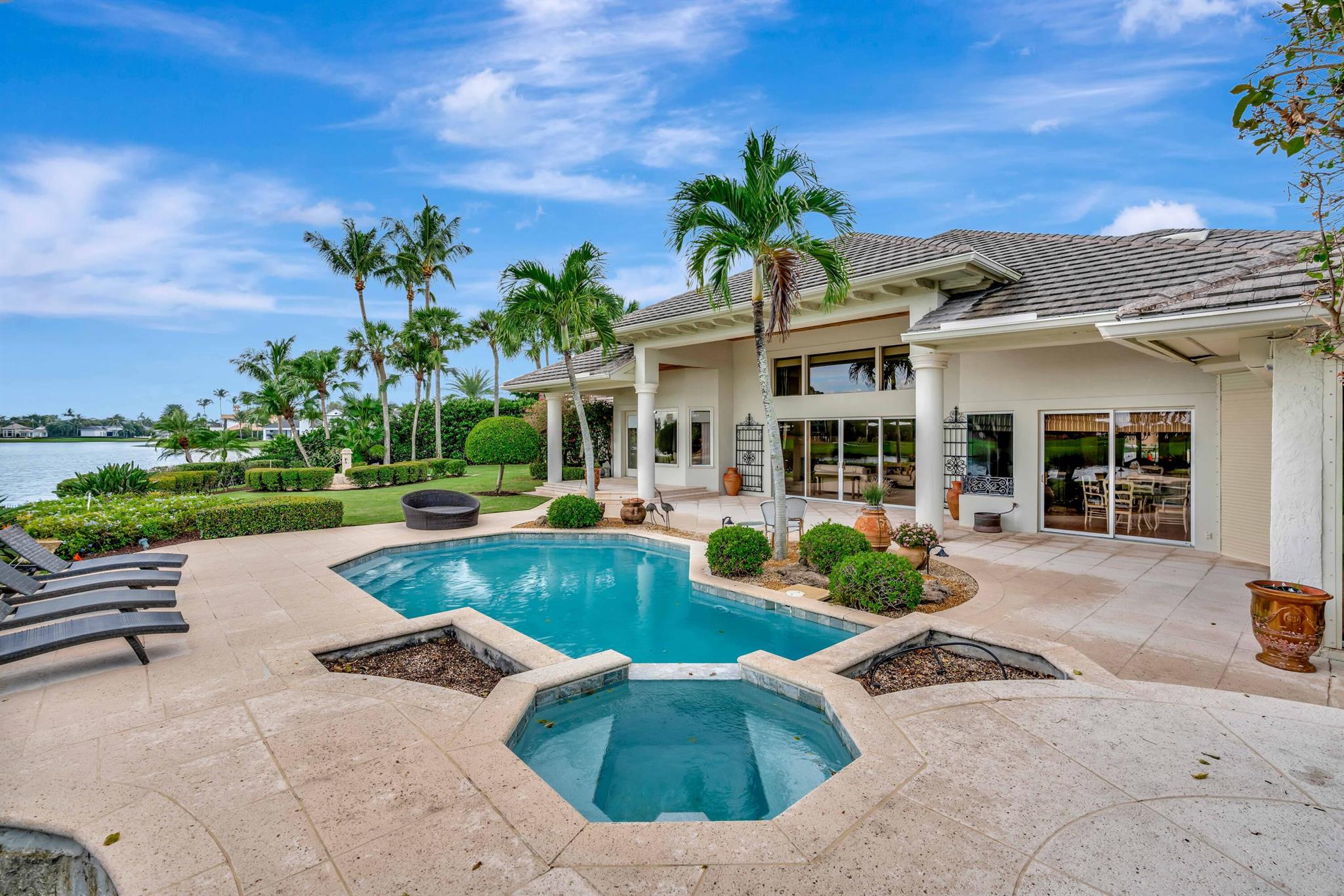 LOXAHATCHEE CLUB - Residential