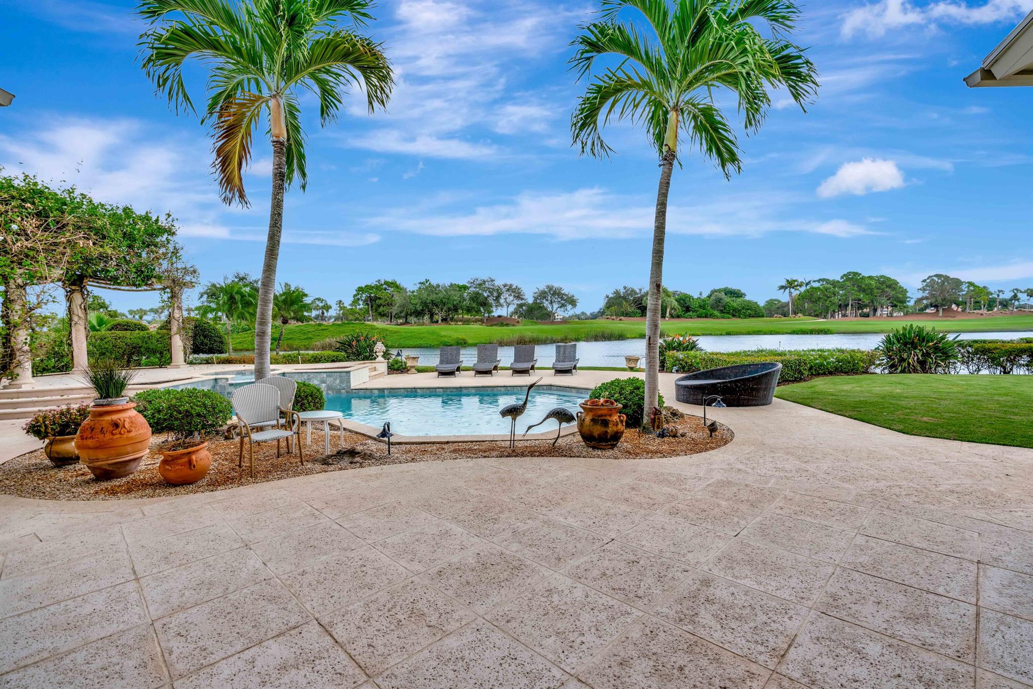 LOXAHATCHEE CLUB - Residential