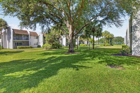 Tiny photo for 2935 SW 22nd Avenue #108, Delray Beach, FL 33445 (MLS # B26030059)