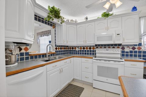 Tiny photo for 2935 SW 22nd Avenue #108, Delray Beach, FL 33445 (MLS # B26030059)