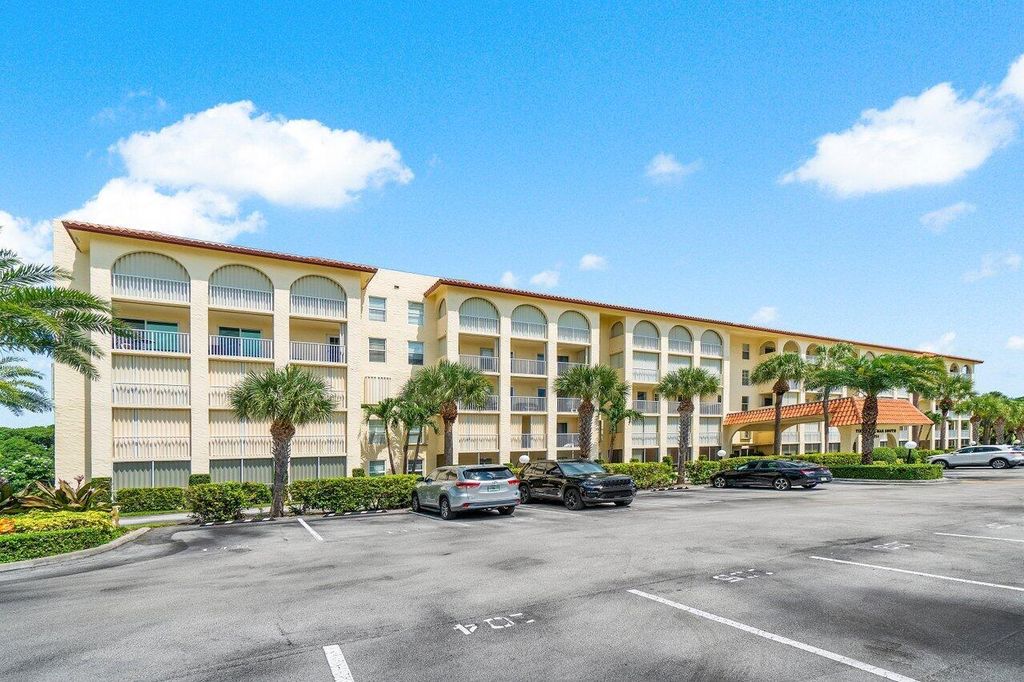 Photo of 951 De Soto Road #228, Boca Raton, FL 33432 (MLS # R11099501)