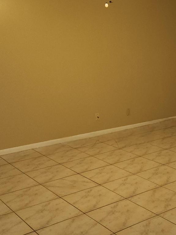 COVENTRY CONDO - Residential