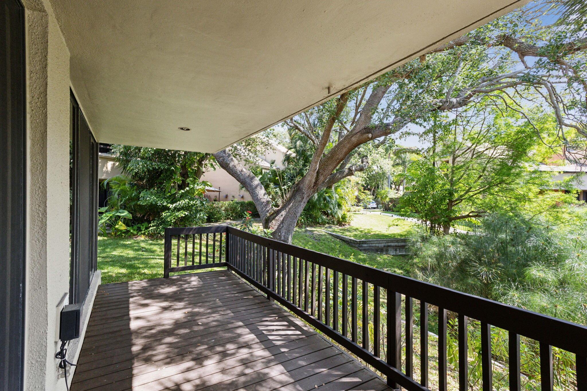 Lands End - Residential