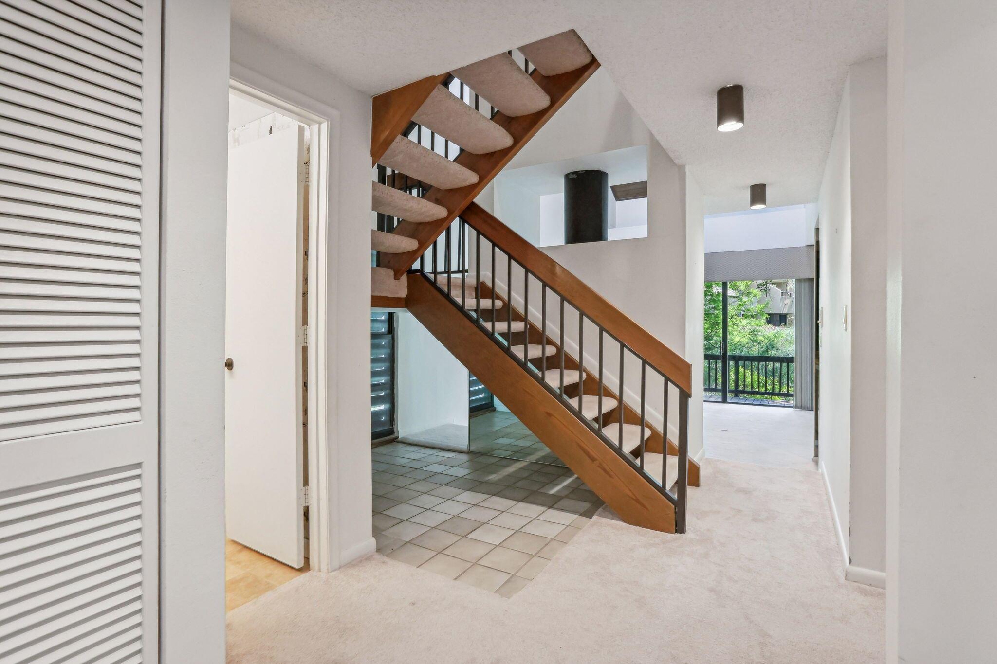 Lands End - Residential