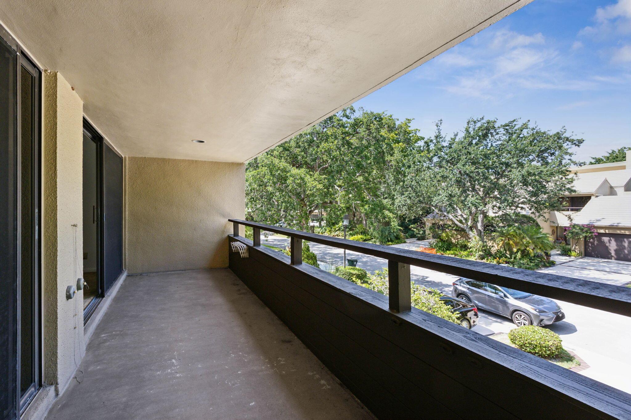 Lands End - Residential