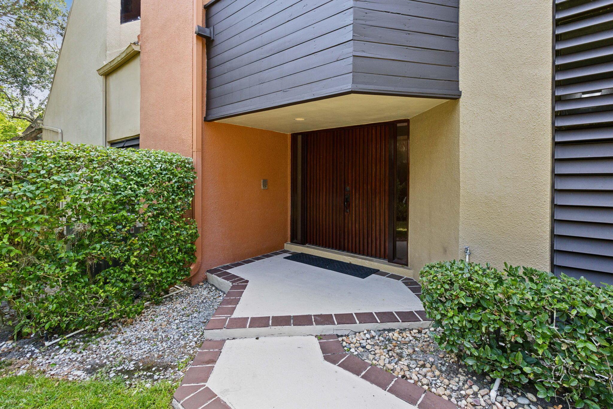 Lands End - Residential