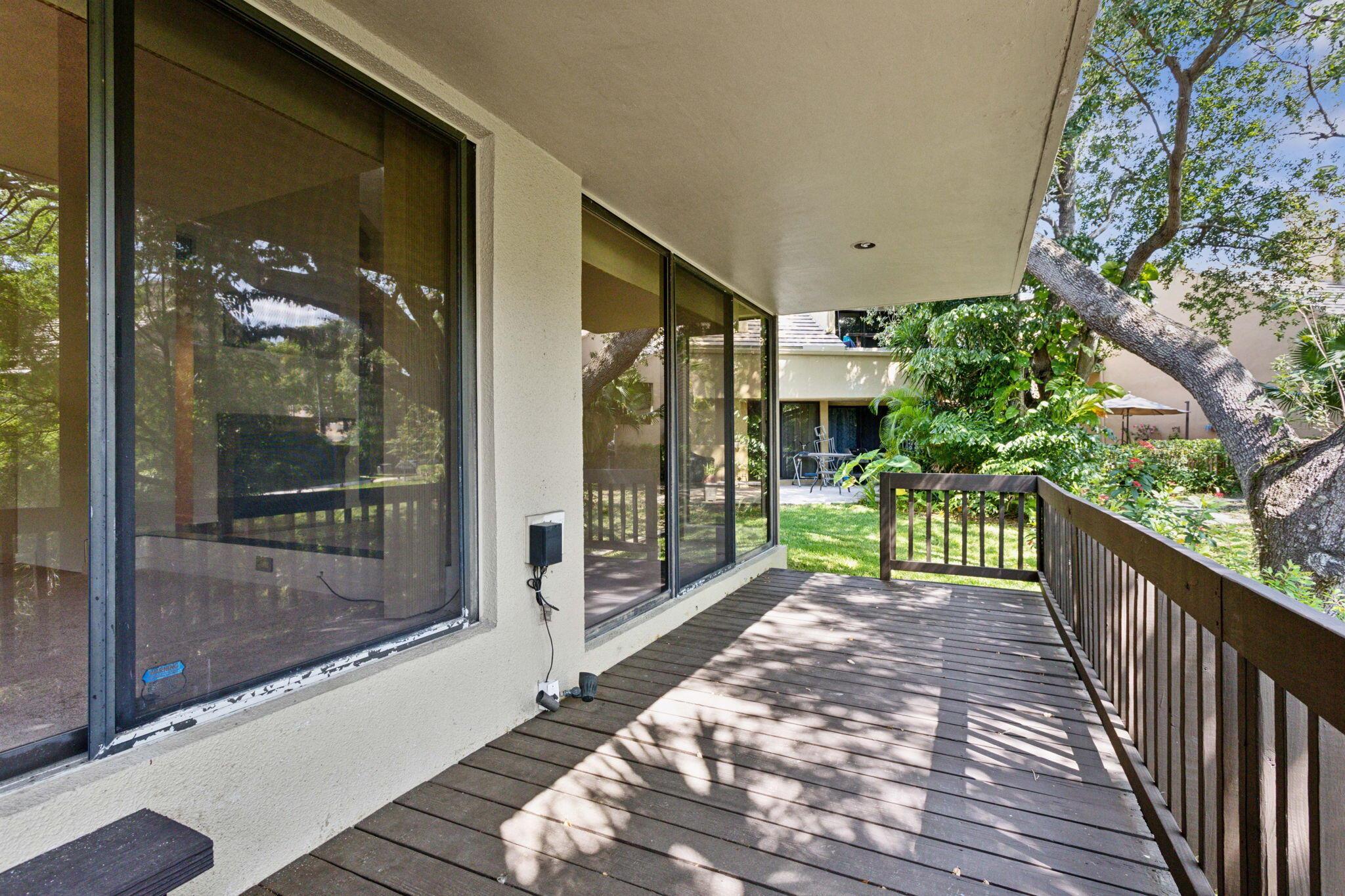 Lands End - Residential