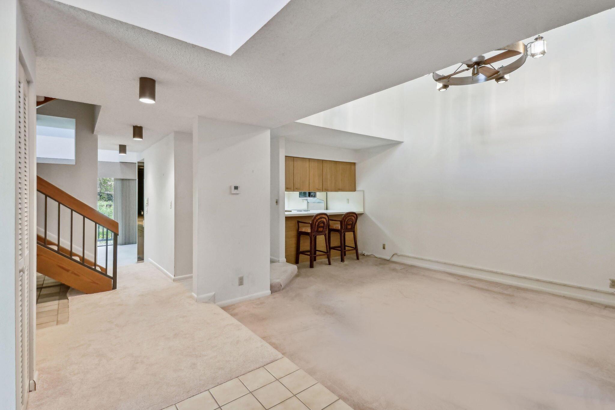 Lands End - Residential