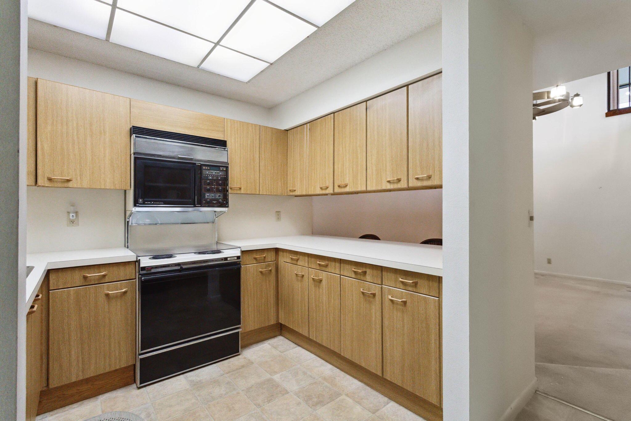 Lands End - Residential