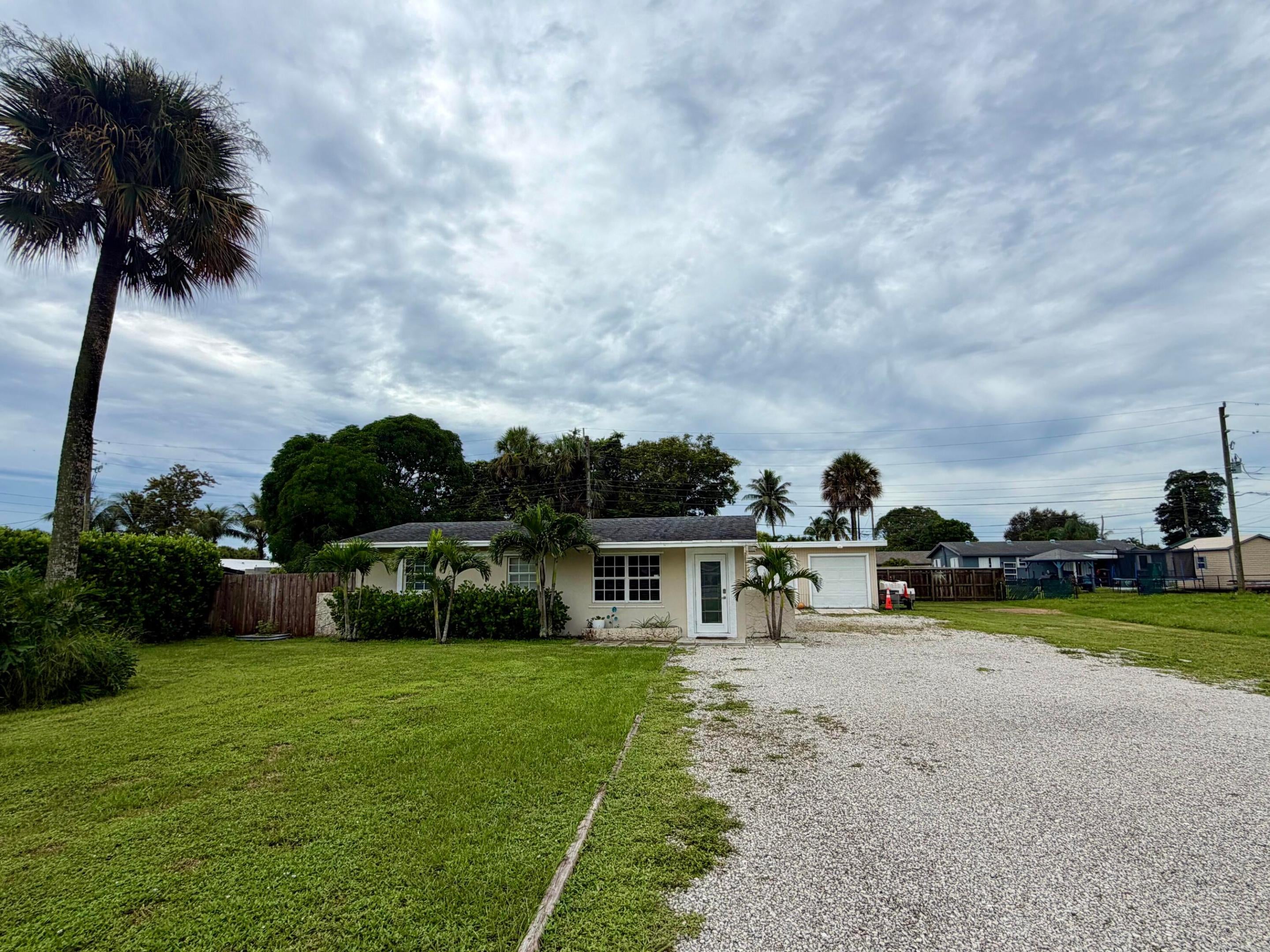 View photos, virtual tours, details... 3540 Amy Avenue