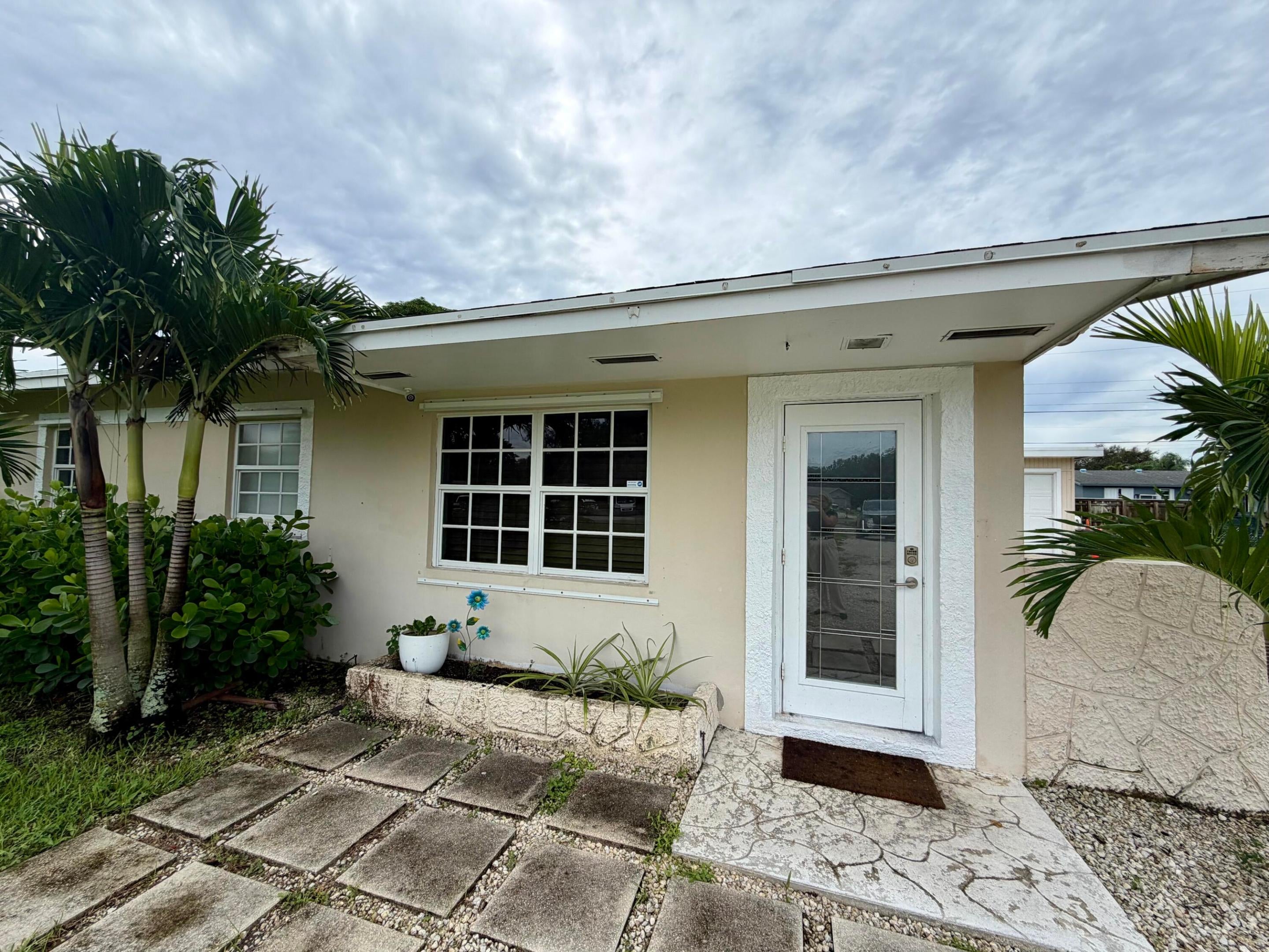 View photos, virtual tours, details... 3540 Amy Avenue