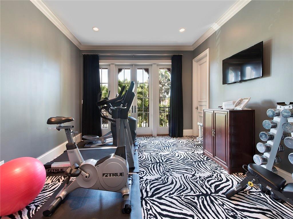 Lucille Island 37-19 B - Residential