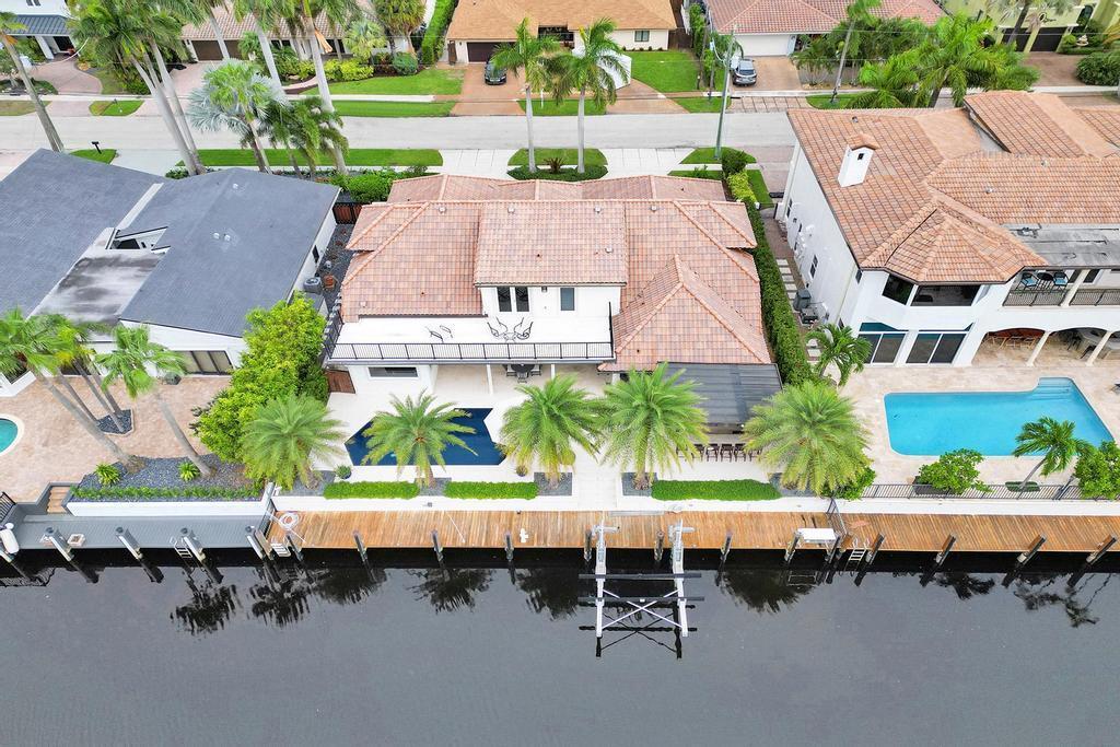 CORAL KEY VILLAS 6TH SEC - Residential