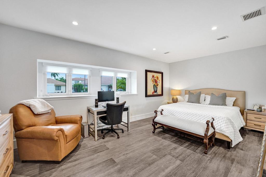 CORAL KEY VILLAS 6TH SEC - Residential