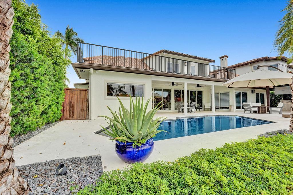 CORAL KEY VILLAS 6TH SEC - Residential