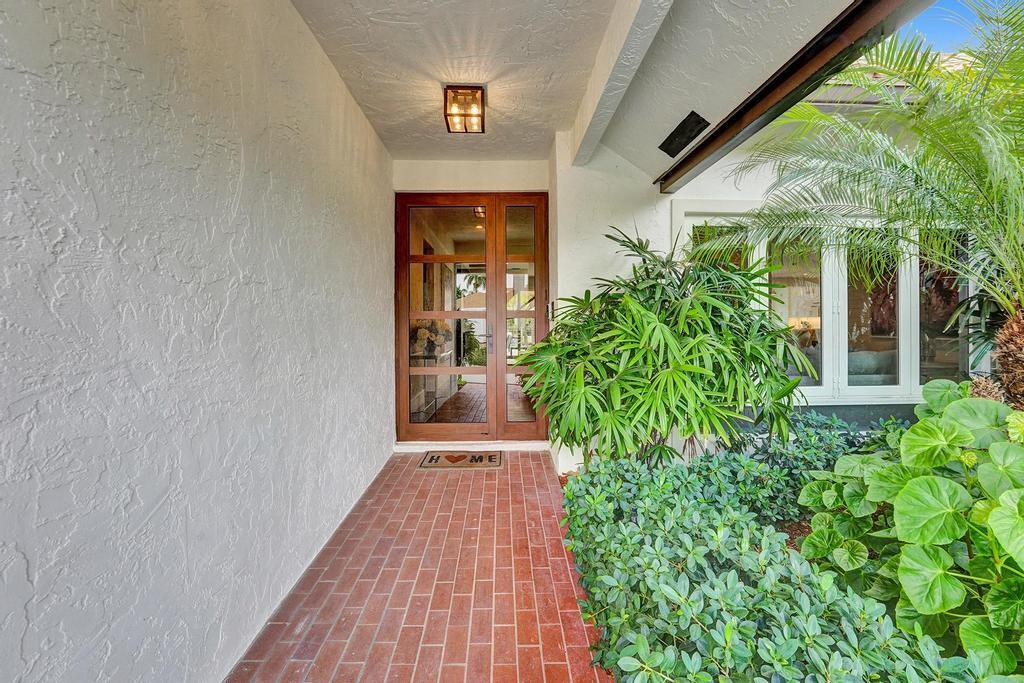 CORAL KEY VILLAS 6TH SEC - Residential