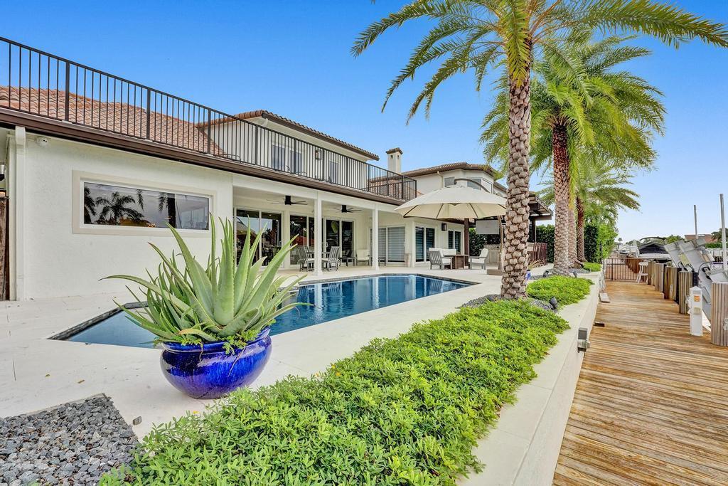 CORAL KEY VILLAS 6TH SEC - Residential