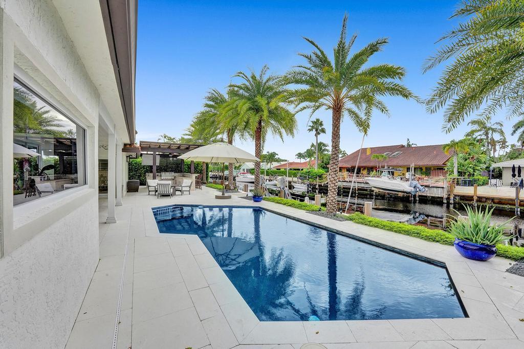 CORAL KEY VILLAS 6TH SEC - Residential