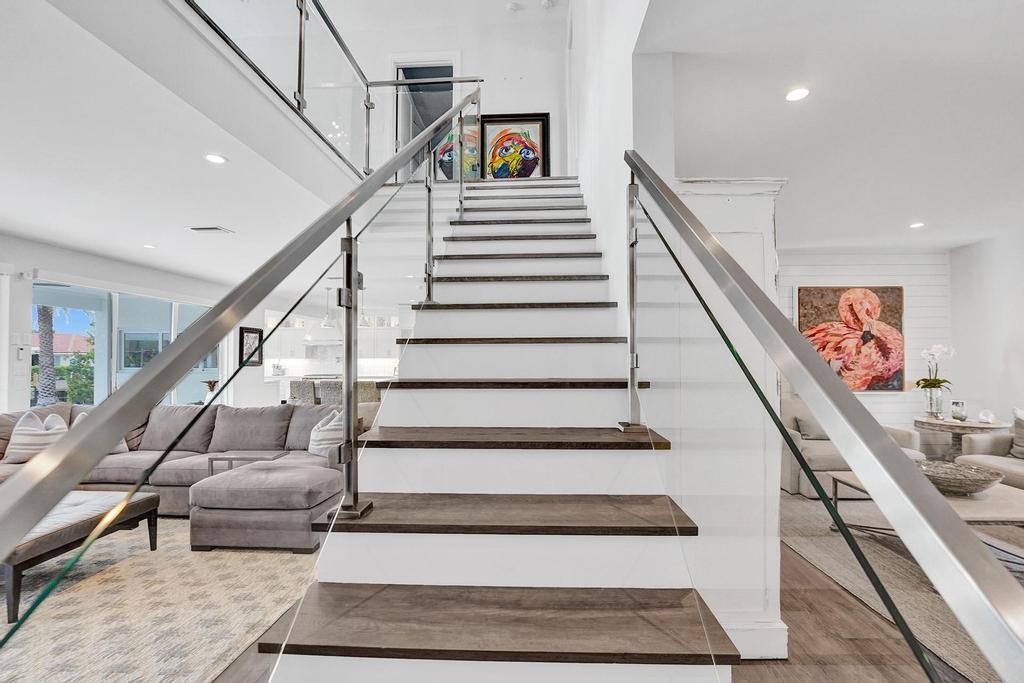 CORAL KEY VILLAS 6TH SEC - Residential