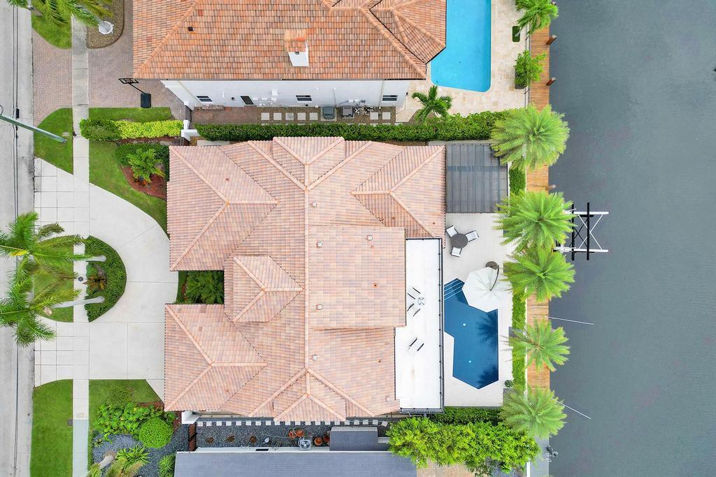 CORAL KEY VILLAS 6TH SEC - Residential