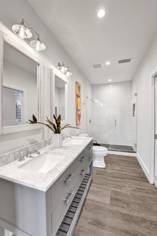 CORAL KEY VILLAS 6TH SEC - Residential