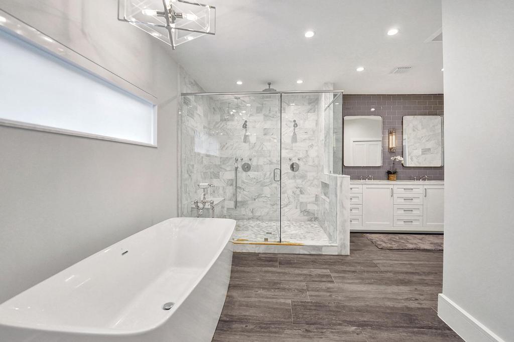 CORAL KEY VILLAS 6TH SEC - Residential