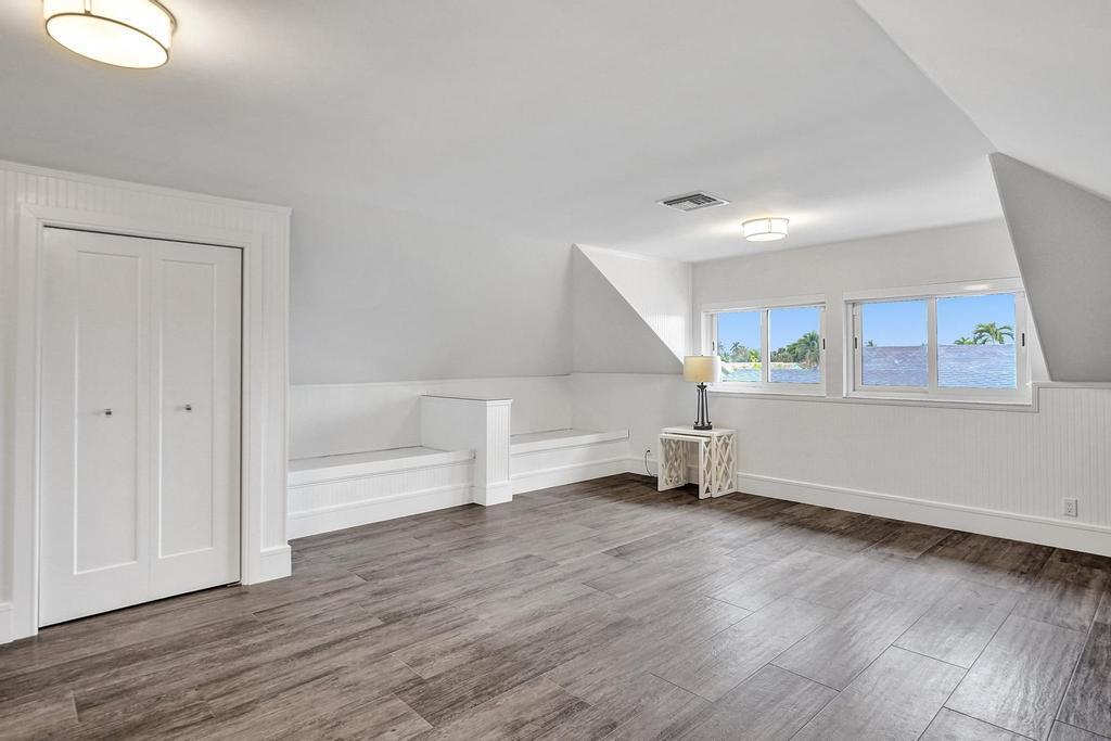 CORAL KEY VILLAS 6TH SEC - Residential