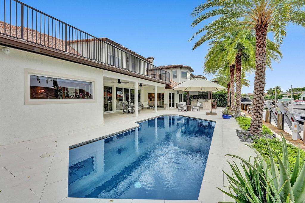 CORAL KEY VILLAS 6TH SEC - Residential