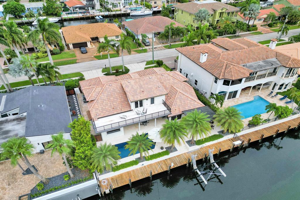 CORAL KEY VILLAS 6TH SEC - Residential