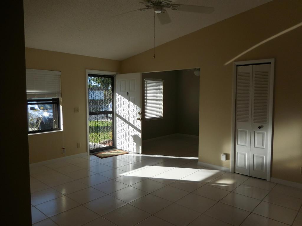 VILLAGES OF WOODLAKE 2 - Residential