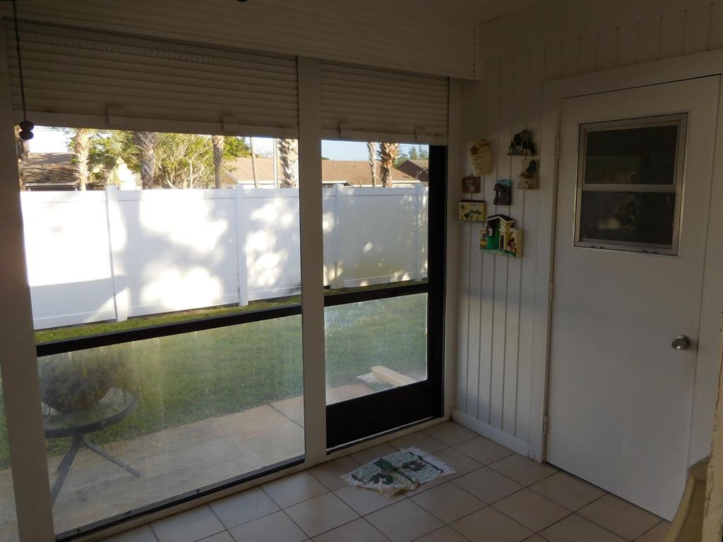 VILLAGES OF WOODLAKE 2 - Residential