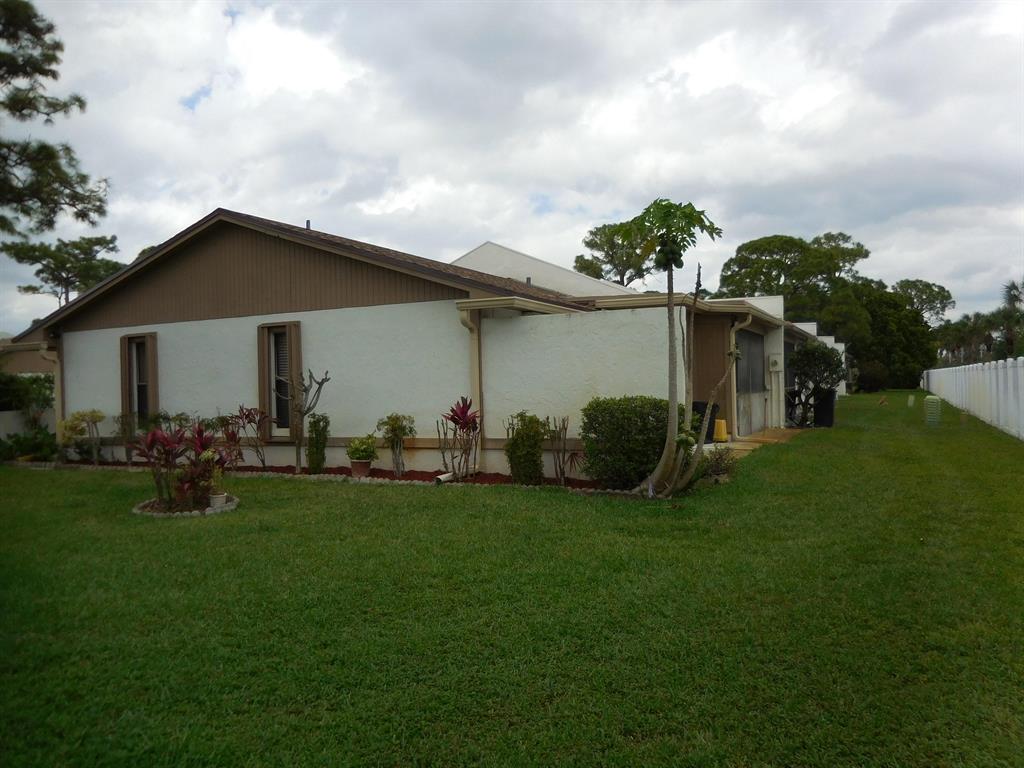 VILLAGES OF WOODLAKE 2 - Residential